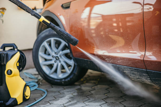 Best Affordable Power Washing  in St Francis, KS