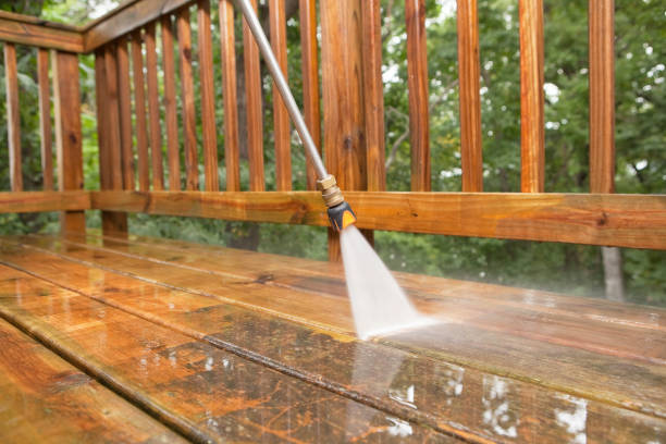 Why Choose Our Certified Pressure Washing Experts for Your Project Needs in St Francis, KS?